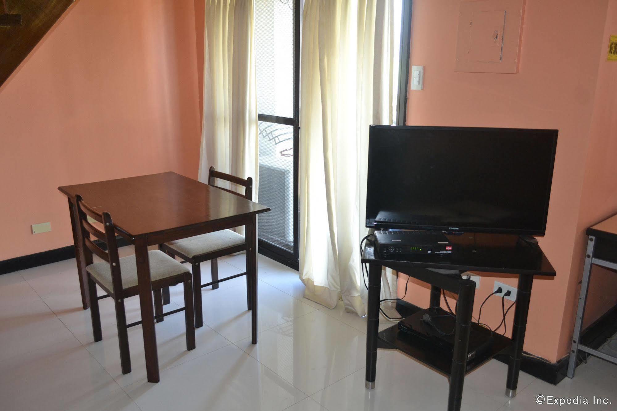 Sdr Serviced Apartments Cebu Exteriör bild