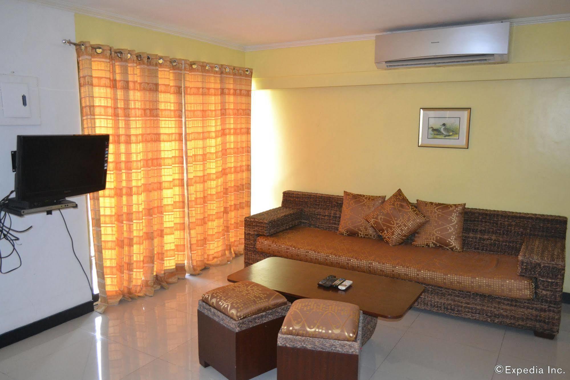 Sdr Serviced Apartments Cebu Exteriör bild