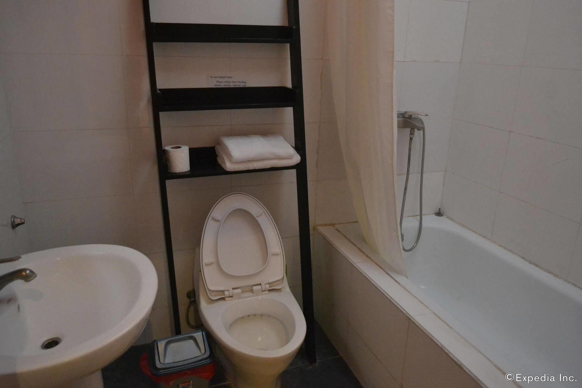 Sdr Serviced Apartments Cebu Exteriör bild